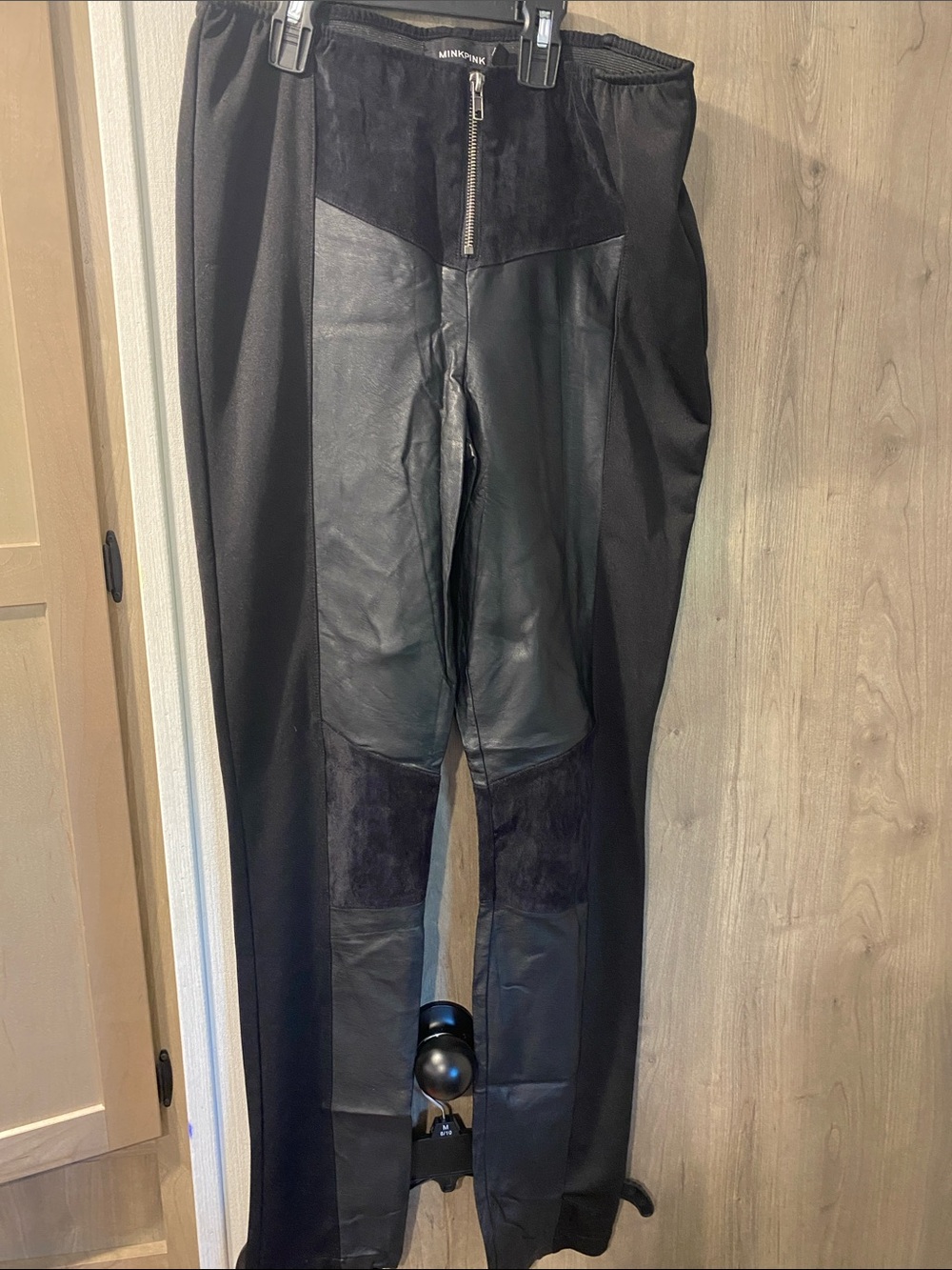 MINKPINK Black Zip-Front Velvet-Look pant